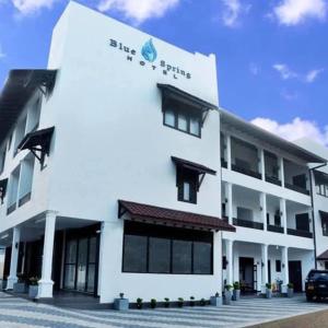 Blue Spring Hotel Wadduwa