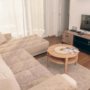L & S Apartmani