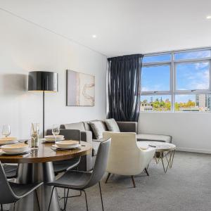 Prime Location 1BD Apartment in Chatswood