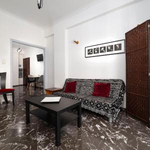 Local Urban living 2BD apartment in Athens