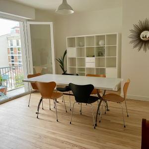 Casual