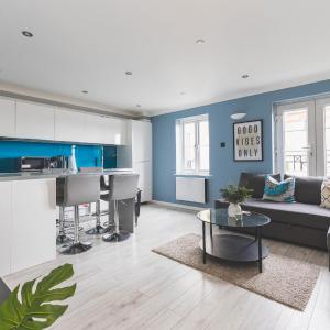 Cosy 2BR, Free Parking, 8min to City Airport