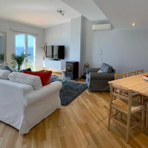 Sea Front Apartment Estoril Coast