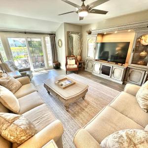 5128 Beachwalk