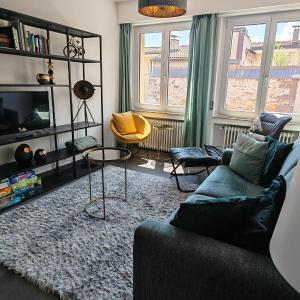 City Apartment 221