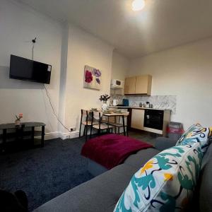 Cozy one bedroom flat sleeps 5 Skegness F6