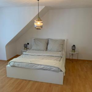 OneFlats Stuttgart near Wasen, Mahle, Daimler, Bosch