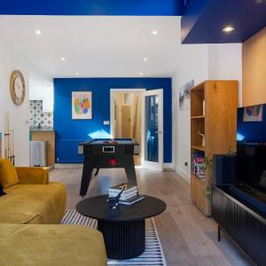 Designer Wandsworth flat -Hot Tub, PS5, Pool Table