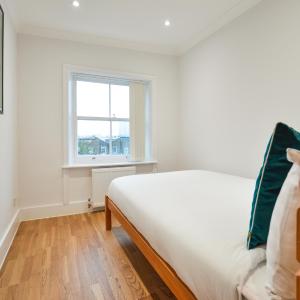 Westbourne Crescent Serviced Apartments