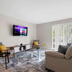 Serene & Modern Haven for Relaxation