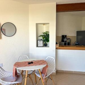 1BR in Villas Marlin, beach access and pools