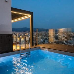 Nikki's Skylight Suite with private swimming pool