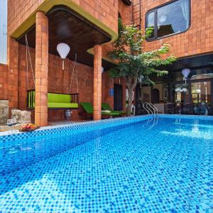 Cam HC Villa Hoi An