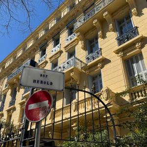 Nouveau appartement carré d'or