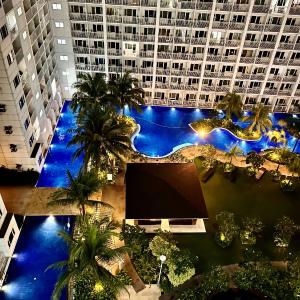 Apartments at Shore 1 Residences MOA Pasay Near Airport