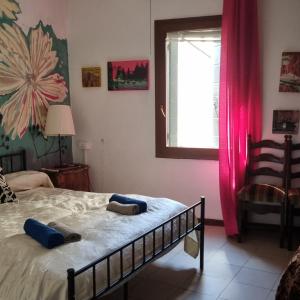 Very central Artist rooms