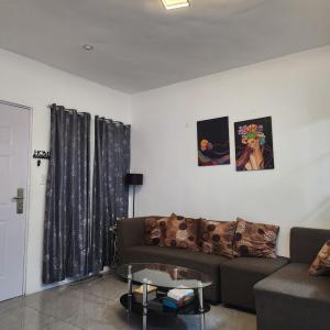 Cozy Home with Office perfect for WFH 5 mins away from SM Tanza