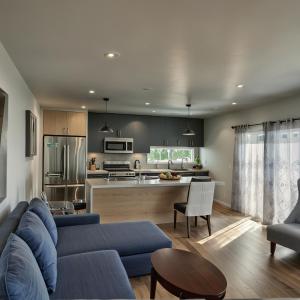Hollywood Homes Free parking close to all things LA