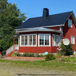 Detached house with everything you need