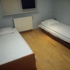 Room near the center of Warsaw, Bora Komorowskiego 35