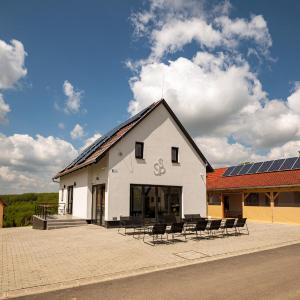 Förhénc Wine House & Guesthouses I-II-III