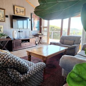 Sunny Albelize Solar Holiday House