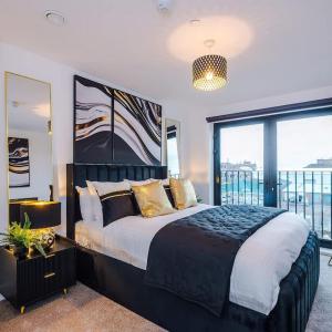 Prestige Point - Liverpool Flat with Free Parking