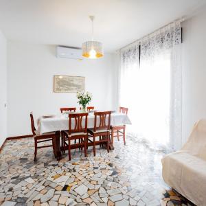 Liviana Apartment Venice- Spacious,Free Parking,Easy Access to Venice