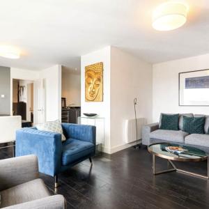 Stunning waterfront apartment in Grand Canal Dock