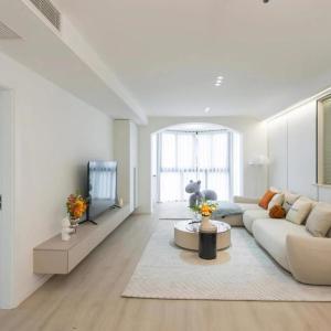 Sun great superior 2 bedrooms big house near YuYuan Garden