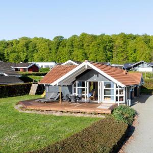 Holiday Home Hvedemarken