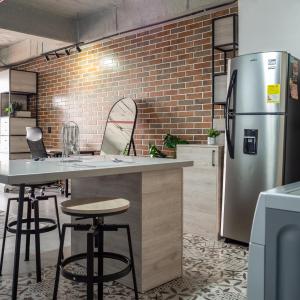 Luxury Laureles Loft Near Top Dining & Bars