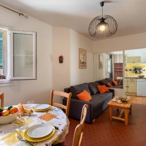 VUE ROSSETTI AP4465 by Riviera Holiday Homes