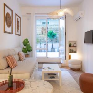 #55 Sun terrace AC & Wifi 10mins walk to Sea & oldtown
