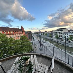 Sleep & Explore Brussels