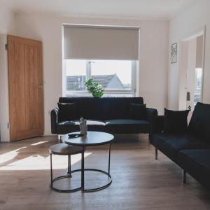 Stylish 3BR Stay by Hampden No 161 with Free Parking