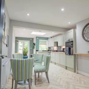 Lower Chestnut House, 2 Bedroom, Central Worcester