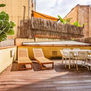 The Collection Barcelona - Pl Universitat Comfortable 3BD with private patio
