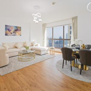 Near Beach Luxurious 2-Bedroom in JBR