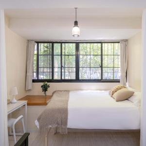 Tianhe Villa, Xujiahui-2 beds Apart