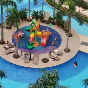 Sebby's staycation at Shell MOA