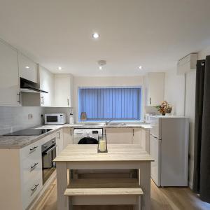 Newly Furnished Guest House Near City Centre