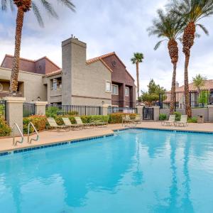 5 Mi to Las Vegas Strip Condo with Community Perks!
