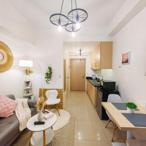 Citispace 1BR Condotel Suite at SM Light Residences #LT02B
