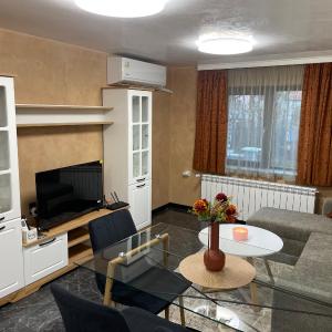 Studio Dragoman 12
