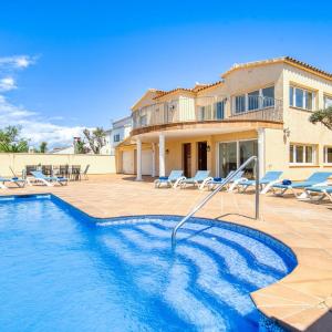 Holiday Home Requesens by Interhome