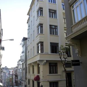 Ar Suite Hotel