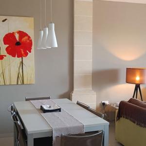 Fully airconditioned apartment with open views in Nadur, Gozo
