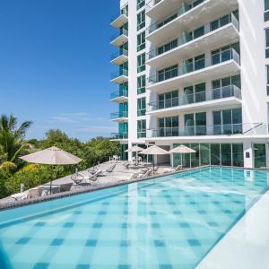 EHDEN Vacation Suites Puerto Cancún