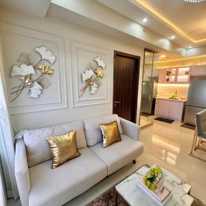 Manila Bay Suite near PICC